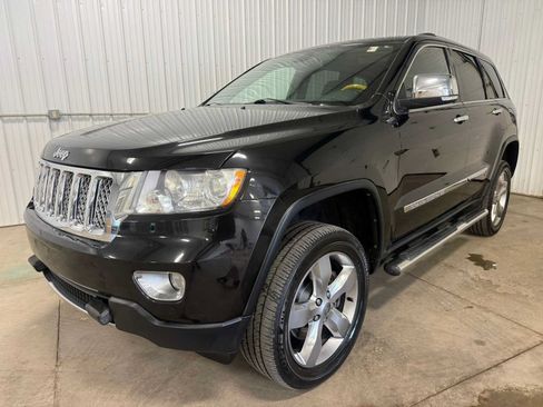 Used 2013 Jeep Grand Cherokee Overland AWD/4WD image 1