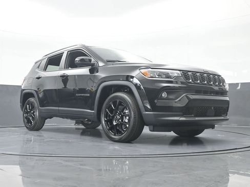 New 2026 Jeep Compass Latitude image 59