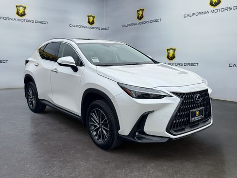 Used 2025 Lexus NX 250 FWD w/ Accessory Package (Z1) image 7