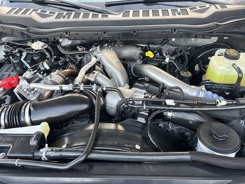 Used 2024 Ford F250 XLT image 11