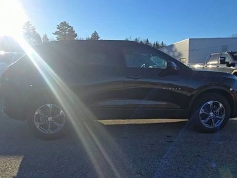 New 2025 Chevrolet Blazer LT w/ Convenience Package image 9