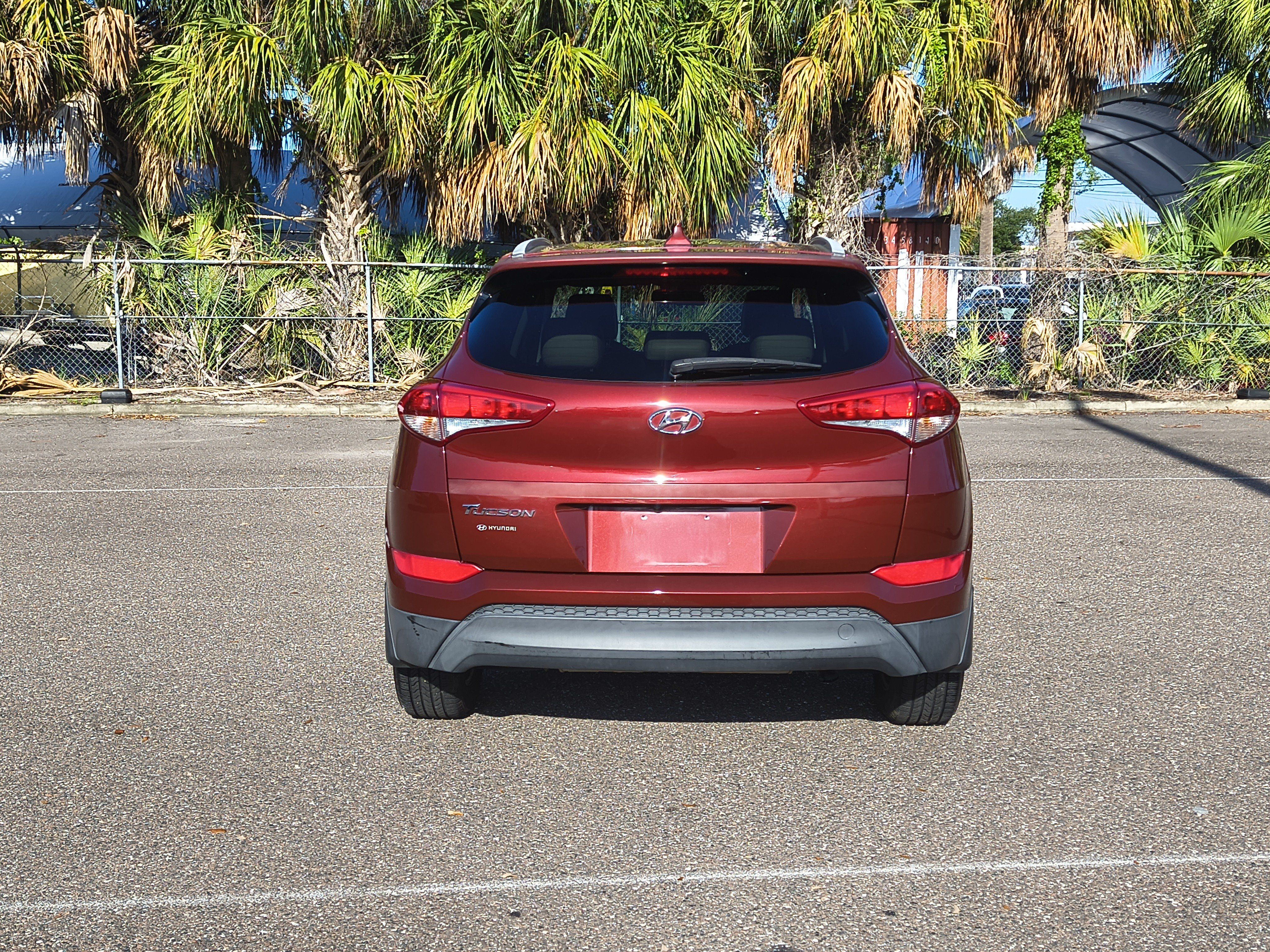 Used 2018 Hyundai Tucson SEL FWD image 4