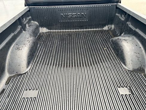 Used 2016 Nissan Frontier Desert Runner image 22