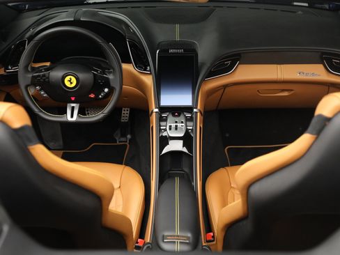 Certified 2025 Ferrari Roma Spider image 20