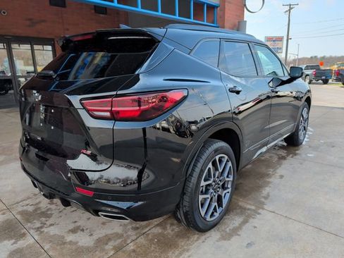 Certified 2025 Chevrolet Blazer RS image 7