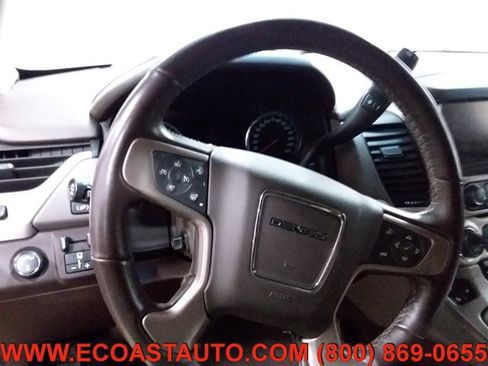Used 2019 GMC Yukon XL Denali w/ Denali Ultimate Package image 11
