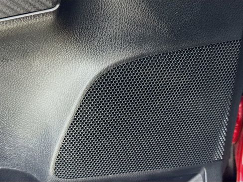 Used 2015 Toyota RAV4 XLE FWD image 22