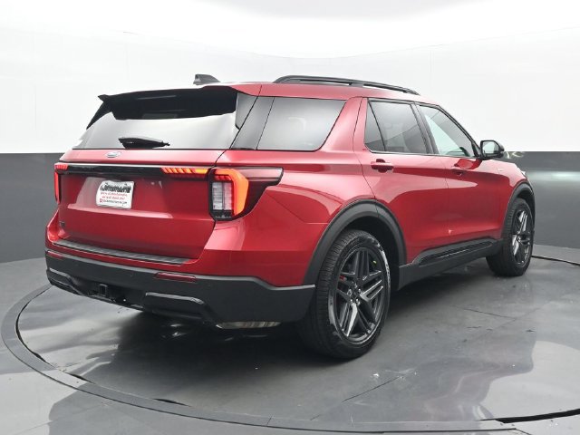 Used 2025 Ford Explorer ST-Line w/ Premium Package RWD image 23
