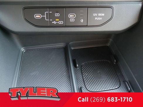 New 2026 Kia Carnival SX Prestige image 32