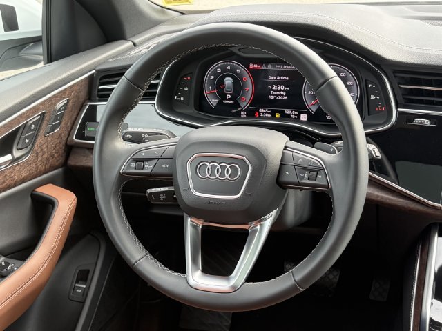 Used 2025 Audi Q8 Premium Plus AWD/4WD image 15