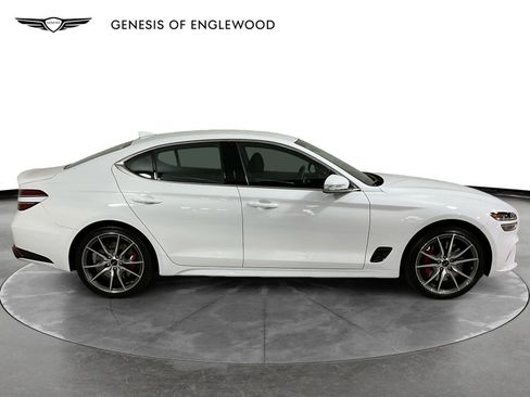 Used 2025 Genesis G70 2.5T image 5