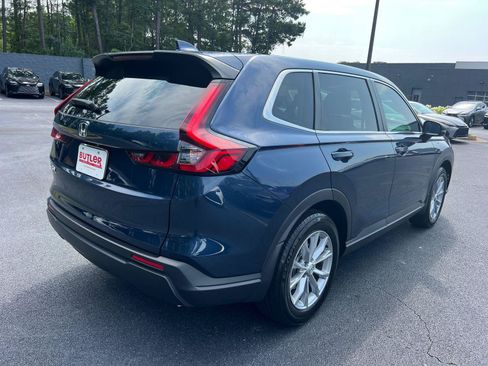 Used 2025 Honda CR-V EX image 5