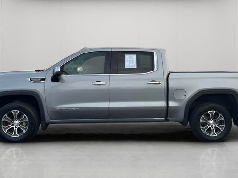 Used 2025 GMC Sierra 1500 SLT image 8