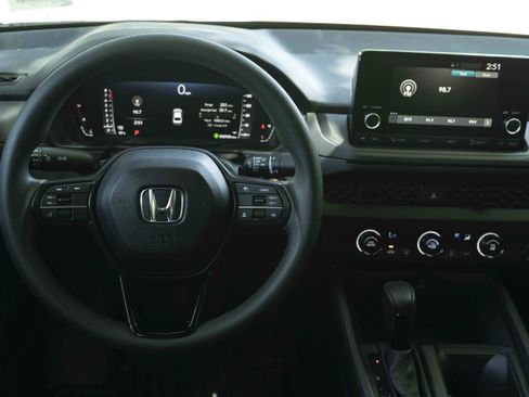 Used 2024 Honda Accord LX image 19