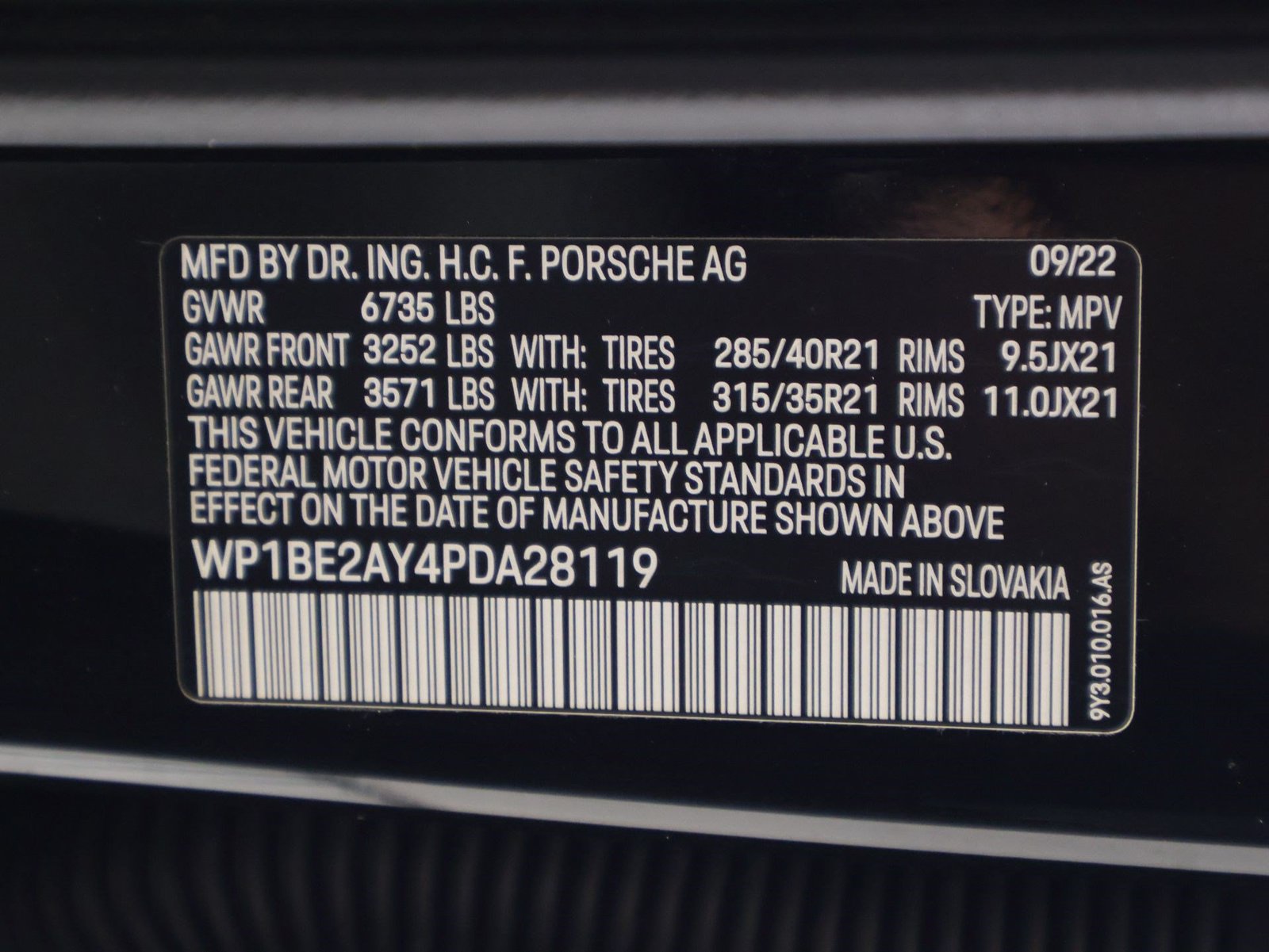 Certified 2023 Porsche Cayenne Platinum Edition AWD/4WD image 19