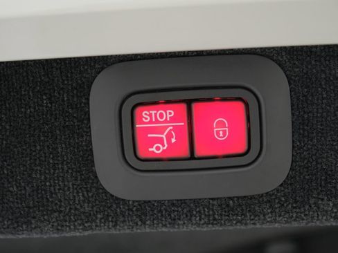 Used 2023 Aston Martin DBX 707 AWD/4WD image 41