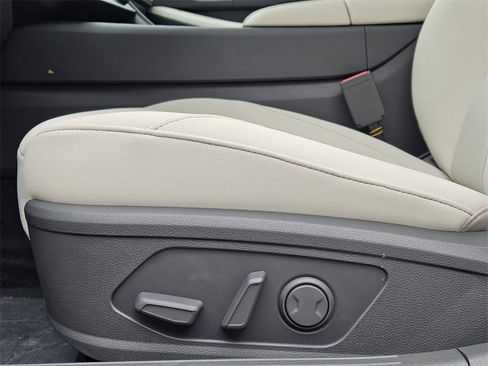 Used 2025 Hyundai Sonata SEL image 18