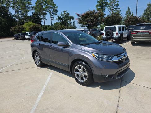 Used 2017 Honda CR-V EX-L image 2