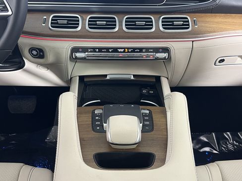 Certified 2024 Mercedes-Benz GLE 350 4MATIC image 18