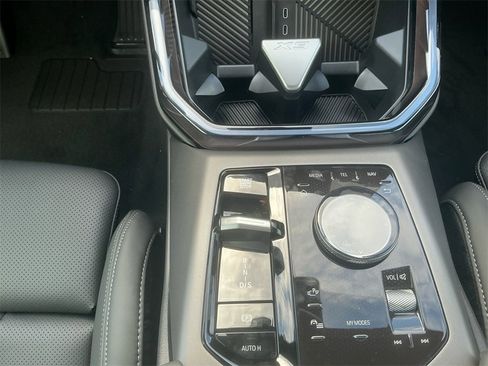 New 2026 BMW X3 xDrive30 w/ Premium Package image 11