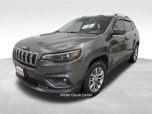 Used 2020 Jeep Cherokee Latitude Plus w/ Cold Weather Group image 8