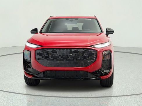 New 2026 Audi Q3 quattro 2.0T AWD/4WD image 2