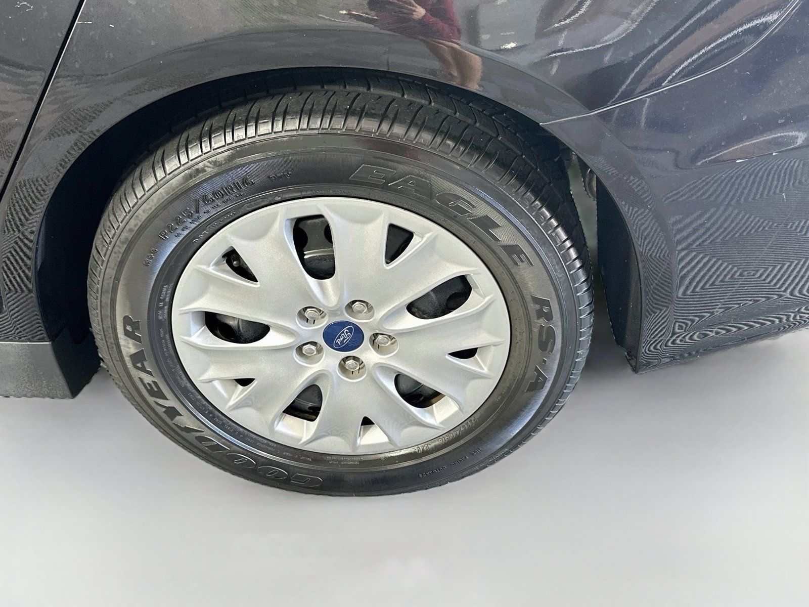 Used 2020 Ford Fusion S FWD image 29