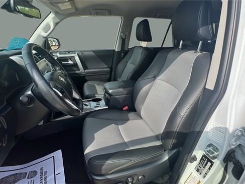 Used 2024 Toyota 4Runner SR5 Premium image 34