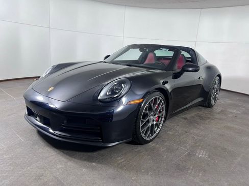 Certified 2026 Porsche 911 Targa 4S image 10