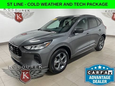 Used 2024 Ford Escape ST-Line w/ Tech Pack #1 AWD/4WD image 3