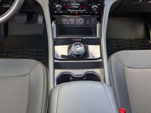 New 2025 Jeep Grand Cherokee L Laredo w/ Luxury Tech Group I image 21