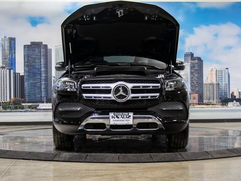 Certified 2022 Mercedes-Benz GLS 450 4MATIC image 4