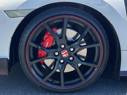 Used 2020 Honda Civic Type R image 10