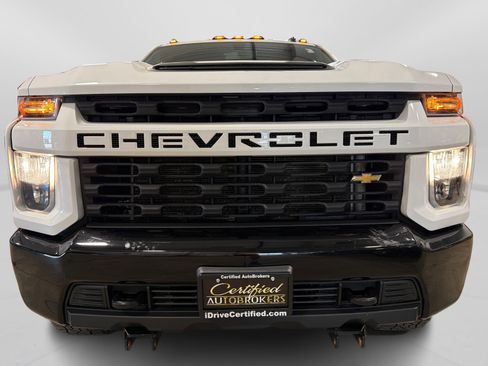 Used 2021 Chevrolet Silverado 2500 Custom w/ Custom Value Package AWD/4WD image 10