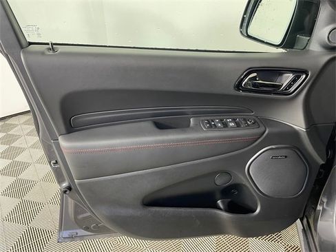 Certified 2025 Dodge Durango GT image 15