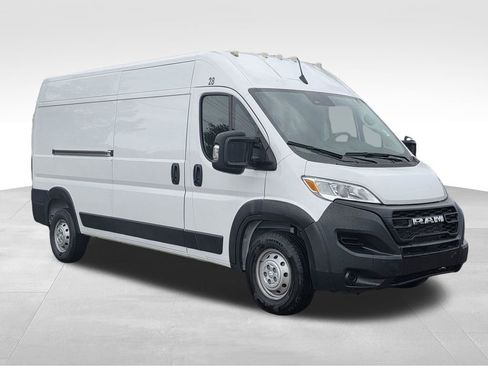 Used 2023 RAM ProMaster 2500 FWD image 5