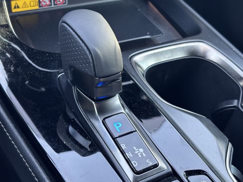 Used 2025 Lexus NX 450h+ F Sport image 26