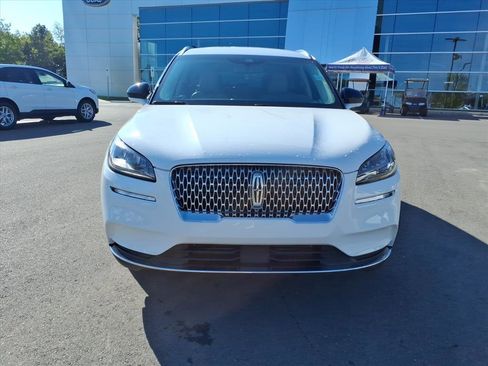 Used 2021 Lincoln Corsair Standard w/ Equipment Group 101A image 8