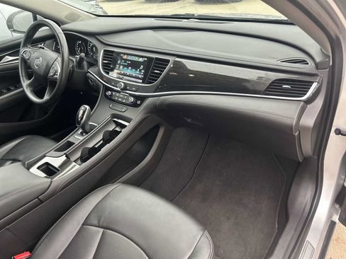 Used 2018 Buick LaCrosse Essence FWD image 28