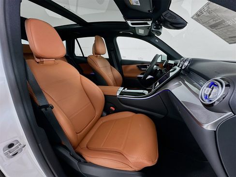 New 2026 Mercedes-Benz GLC 300 4MATIC image 31