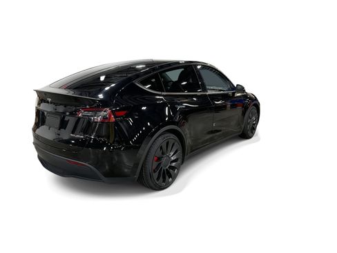 Certified 2023 Tesla Model Y Performance AWD/4WD image 6