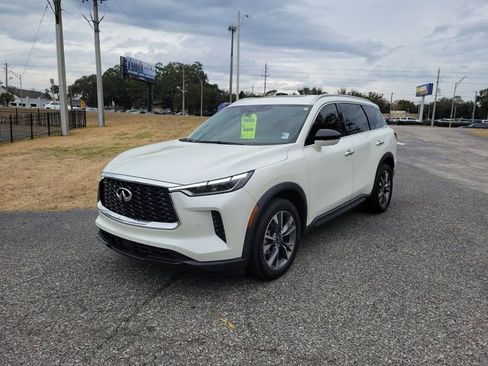 Used 2023 INFINITI QX60 Luxe image 4