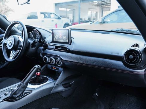 Used 2016 MAZDA MX-5 Miata Club w/ Brembo/BBS Package RWD image 27