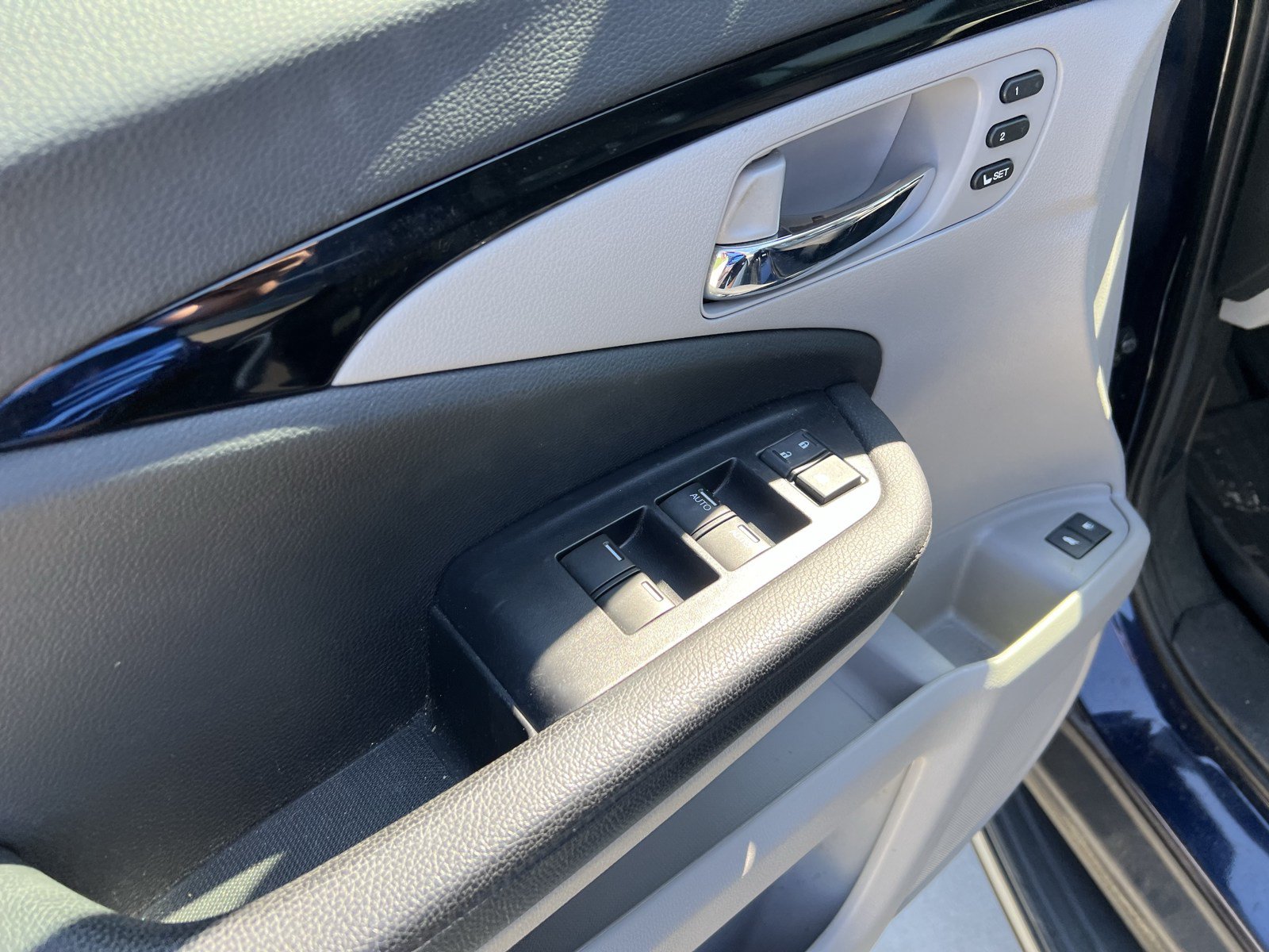 Used 2019 Honda Pilot Elite image 15