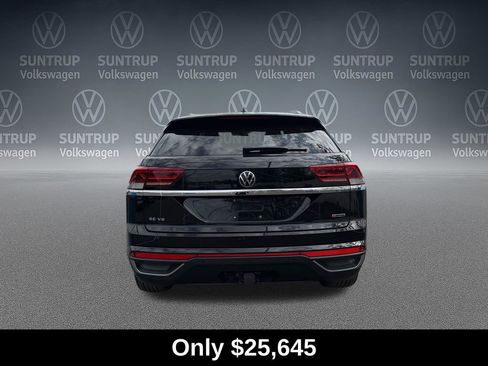 Used 2022 Volkswagen Atlas Cross Sport SE AWD/4WD image 4