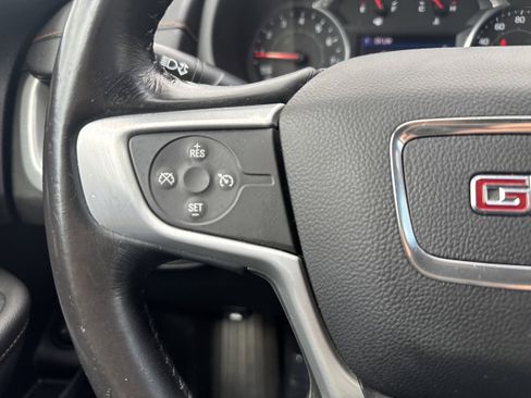 Used 2019 GMC Terrain SLE w/ Driver Convenience Package image 22