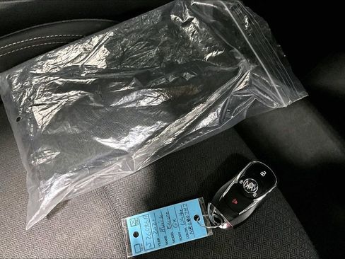 Used 2021 Buick Encore GX Preferred FWD image 32