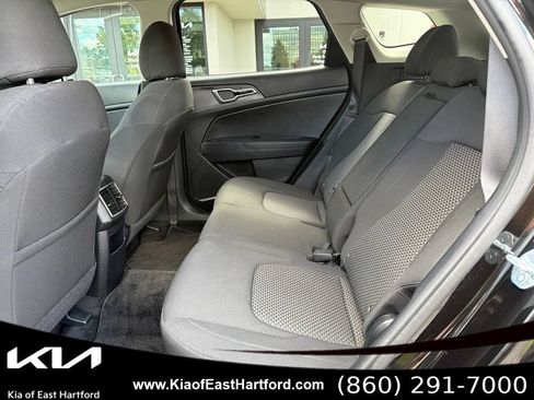 Certified 2023 Kia Sportage LX AWD/4WD image 18