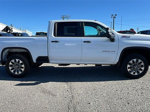 New 2026 Chevrolet Silverado 2500 Custom w/ Custom Value Package image 4