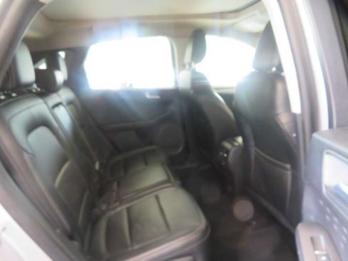 Used 2020 Ford Escape SEL AWD/4WD image 21